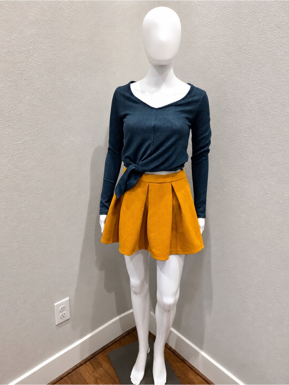 Forever 21 Mustard Yellow Pleated Skater Skirt
